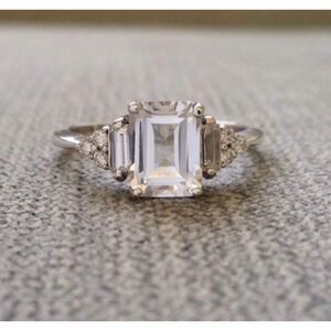❤️ NEW antique style emerald cut CZ ring ❤️